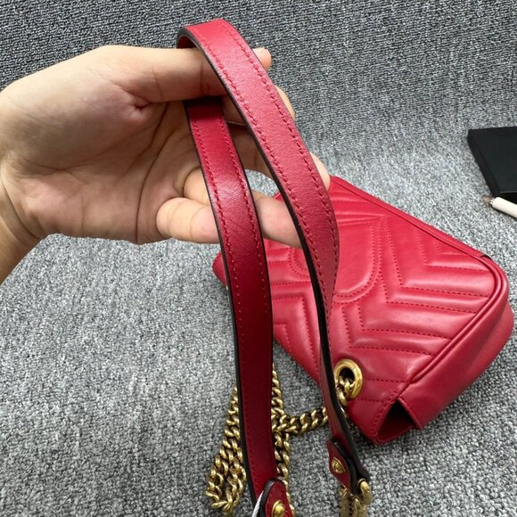 Gucci Red Quilted Leather GG Marmont Matelasse Mini Bag 799-071125 - Picture 7 of 16